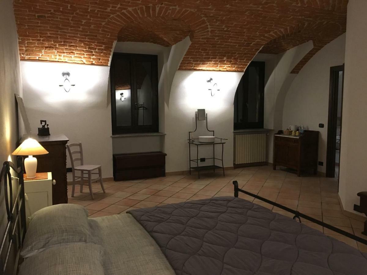 Castello Della Bastia Hotel Balocco Luaran gambar