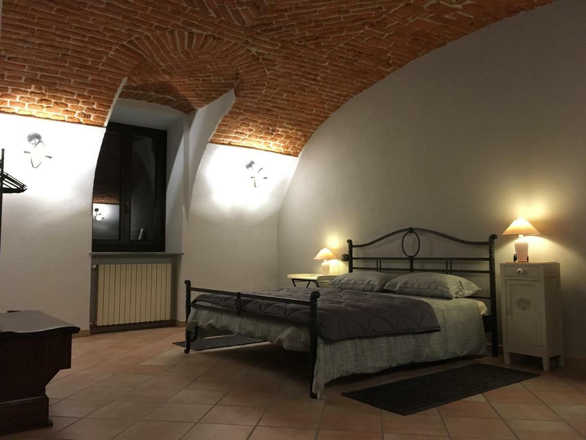 Castello Della Bastia Hotel Balocco Luaran gambar
